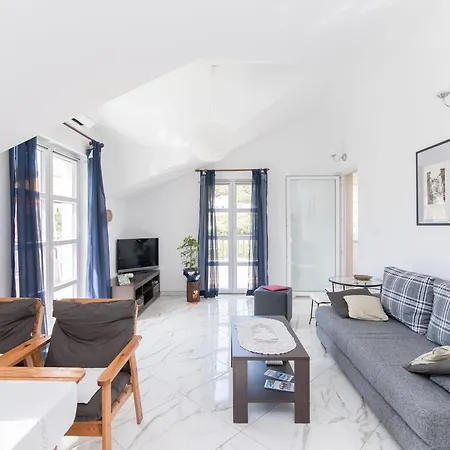 Mare- One Bedroom With Garden View A3 St * Postira