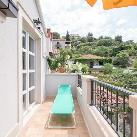 Mare- One Bedroom With Garden View A3 St Apartment